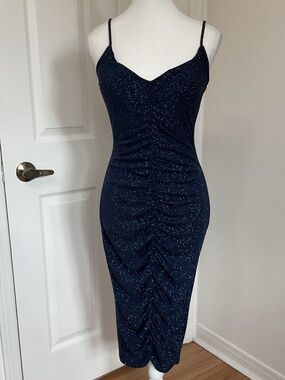 🤩Lovely Day Starlett Ruched Shimmer Midi Dress - size L